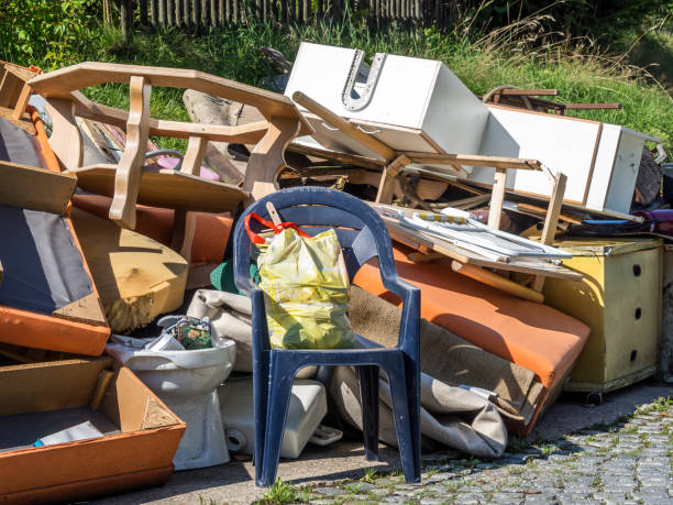 Best Attic Cleanout Services  in Yaphank, NY